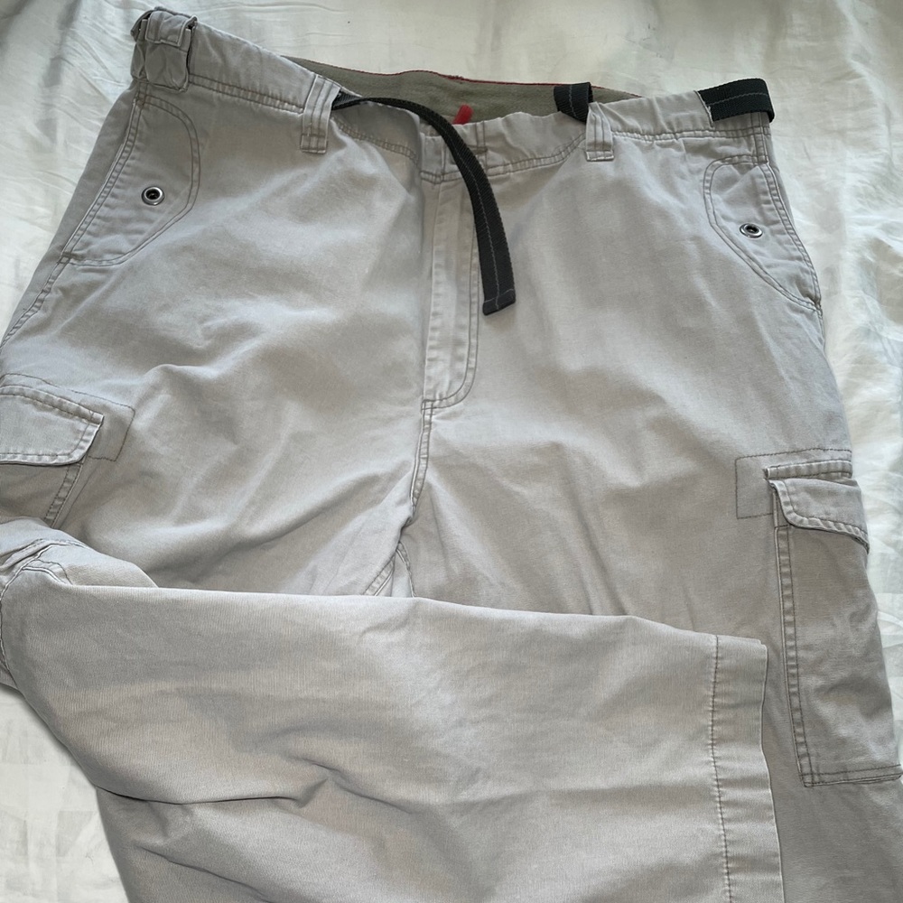 Old Navy Men’s Cargo Pants.